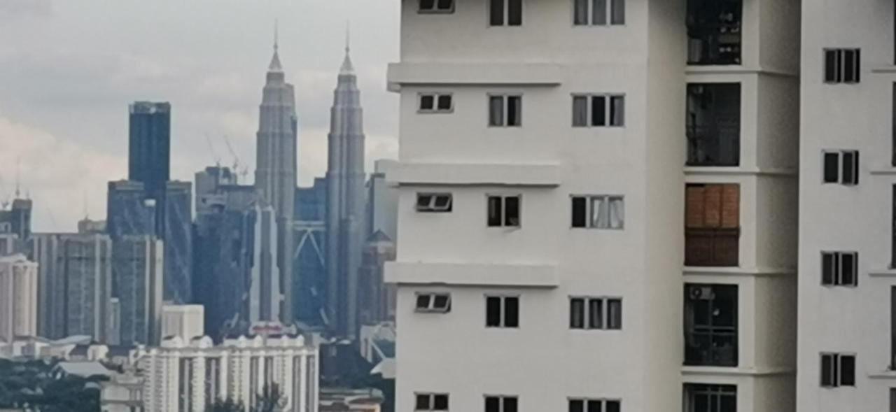 3r2b Cozy And Tastefully In Sentul/kl Kuala Lumpur